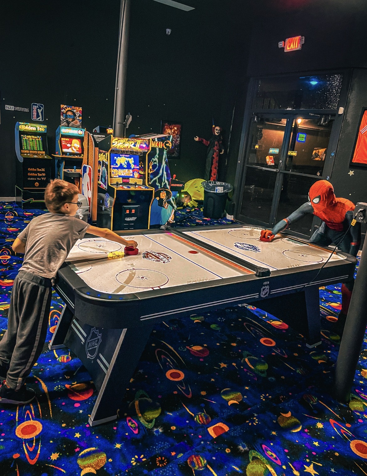 Arcade gallery 3